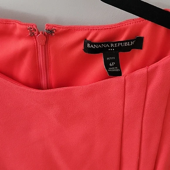 Banana Republic 6P Petite fit and flare dress - Picture 2 of 3